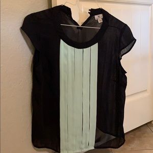 Xl black and light blue top